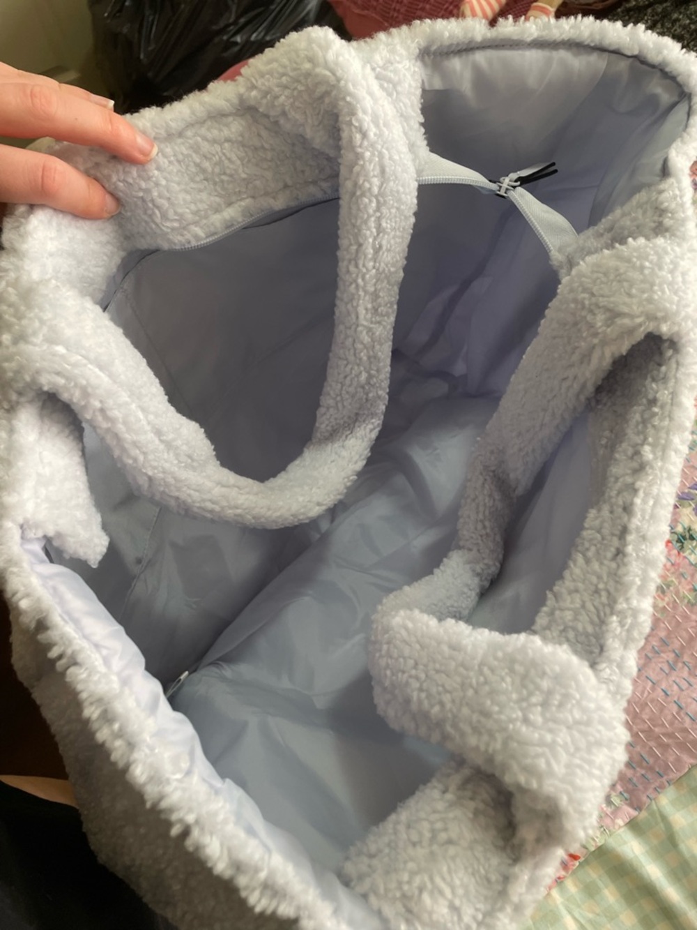 Victoria’s Secret Pink Blue Sherpa Tote Bag - Picture 3 of 3
